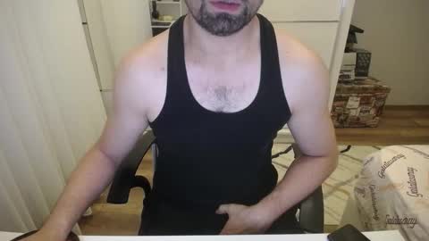 Snapshot of x_____0_____x chatting on 12.15.25 Mr. Lonely online show from 12.15.25