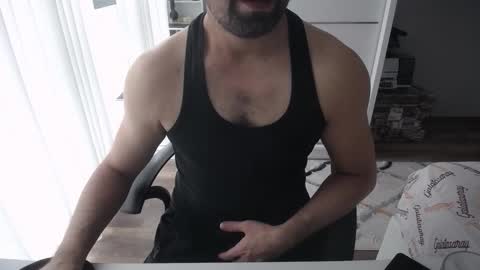 Snapshot of x_____0_____x chatting on 12.16.25 Mr. Lonely online show from 12.16.25