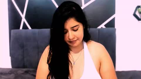 Adeline online show from 11.24.25