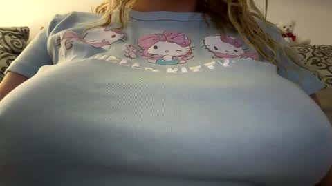 Mariah  online show from 10.23.25