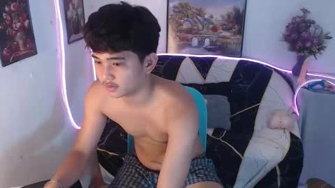 Snapshot of x_jemy22 chatting on 09.30.25 Jemy online show from 09.30.25