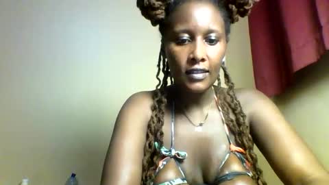 X melanine online show from 04.20.26