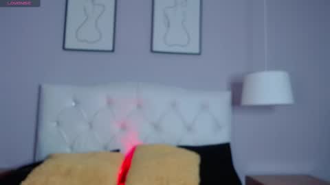 aurora  online show from 09.22.25