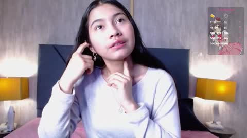 aurora  online show from 11.21.25