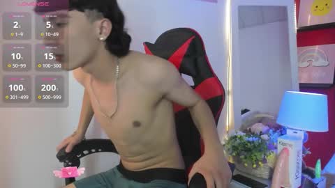 xaanderGrey online show from 11.26.25