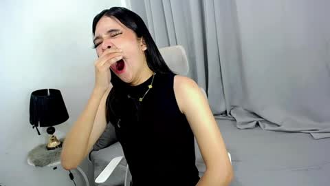 xairah_doux online show from 04.15.26