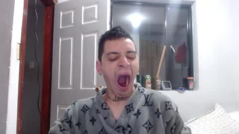 Snapshot of xalejo_max chatting on 11.04.25 xalejo_max online show from 11.04.25