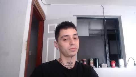 Snapshot of xalejo_max chatting on 11.22.25 xalejo_max online show from 11.22.25