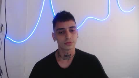 Snapshot of xalejo_max chatting on 11.30.25 xalejo_max online show from 11.30.25