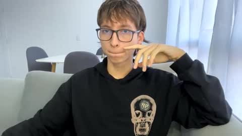 Snapshot of xamyu chatting on 02.26.25 Xam online show from 02.26.25