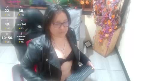 Snapshot of xander_taylor_ chatting on 09.30.25 xander_taylor_ online show from 09.30.25
