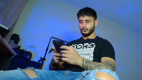 Snapshot of xandercagex chatting on 11.21.25 XanderCageX online show from 11.21.25