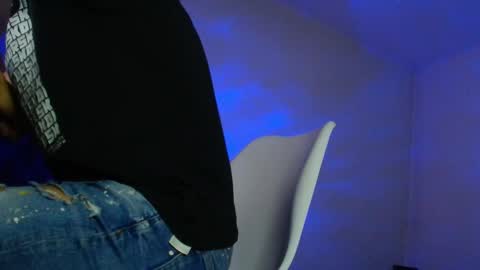 Snapshot of xandercagex chatting on 11.22.25 XanderCageX online show from 11.22.25