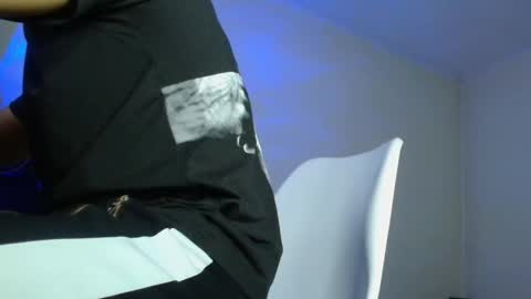 Snapshot of xandercagex chatting on 11.24.25 XanderCageX online show from 11.24.25