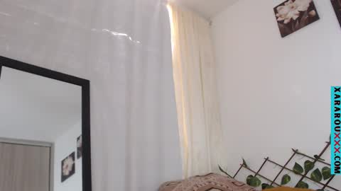       S A R A      100K followers online show from 02.28.25