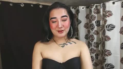 Nira   NOT INTO CHEAP GUYS  online show from 01.21.25