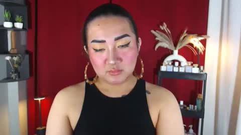 Nira   NOT INTO CHEAP GUYS  online show from 09.08.25