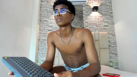 XAVI online show from 11.29.25