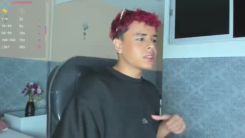 Snapshot of xavier_fox__ chatting on 01.10.26 xavier fox online show from 01.10.26