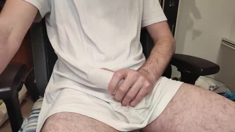 Snapshot of xbada5 chatting on 11.16.25 xbada5 online show from 11.16.25