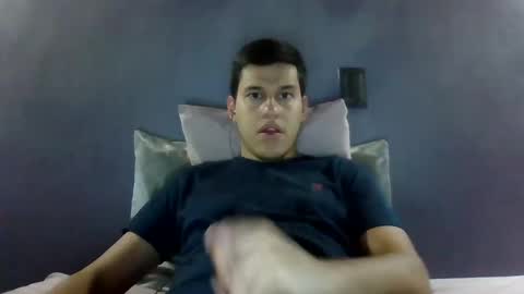 Snapshot of xbasstian_77 chatting on 10.18.25 Sebas online show from 10.18.25