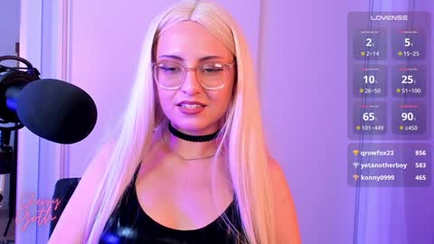 Snapshot of xcherrygoth chatting on 12.17.24 Cherry Goth online show from 12.17.24