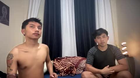 Snapshot of xcigbatecum chatting on 05.26.26 Charlie online show from 05.26.26
