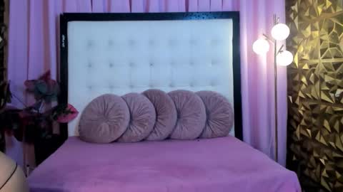 Snapshot of xclassyrica chatting on 10.22.25 rica online show from 10.22.25