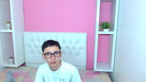 Snapshot of xcoupleplayxx chatting on 05.07.26 xcoupleplayxx online show from 05.07.26