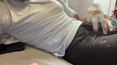 Xcrayasian online show from 03.09.25