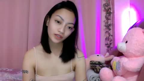 Sachi Cy online show from 01.27.25