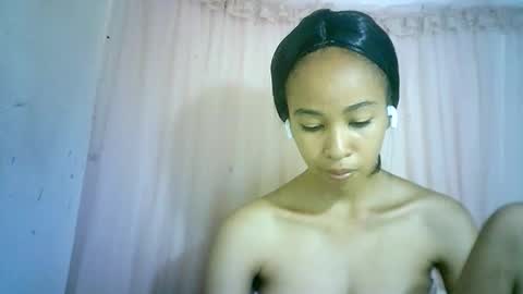 Snapshot of xenna610827 chatting on 01.29.25 xenna610827 online show from 01.29.25