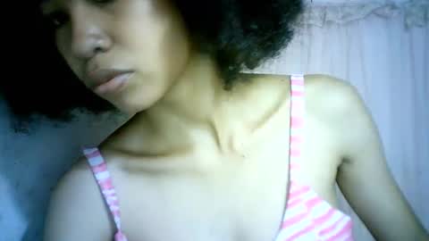 Snapshot of xenna610827 chatting on 02.08.25 xenna610827 online show from 02.08.25