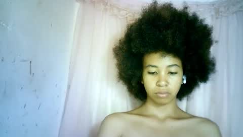 Snapshot of xenna610827 chatting on 02.23.25 xenna610827 online show from 02.23.25