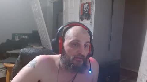 Snapshot of xenomorphic426 chatting on 02.07.25 XenoHead online show from 02.07.25