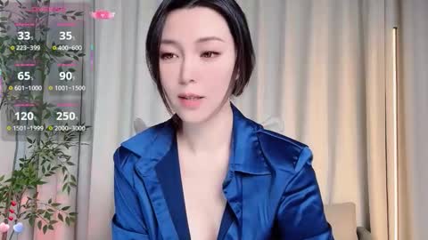 XI online show from 10.18.25