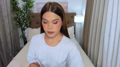 Xia Addison online show from 10.02.25