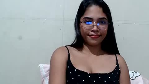 Snapshot of xiaomeee chatting on 10.27.25 xiaomeee online show from 10.27.25