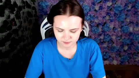Lina online show from 09.13.25