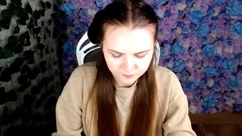 Lina online show from 10.07.25