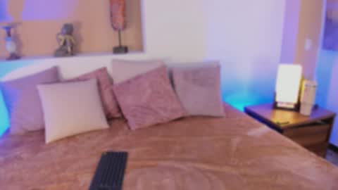 Snapshot of xiomara__cortes chatting on 02.10.26 X I O M A R A online show from 02.10.26