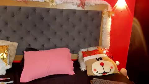 Snapshot of xiomara_stwar chatting on 11.28.25 Xiomara online show from 11.28.25