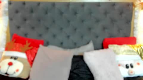 Snapshot of xiomara_stwar chatting on 11.29.25 Xiomara online show from 11.29.25