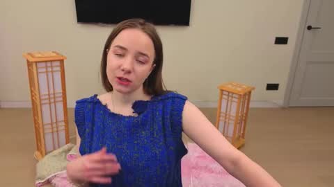 Snapshot of xlanabunny chatting on 09.29.25 xlanabunny online show from 09.29.25