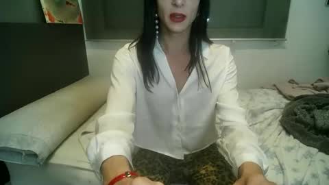 Snapshot of xlecram chatting on 01.17.25 Wendy online show from 01.17.25