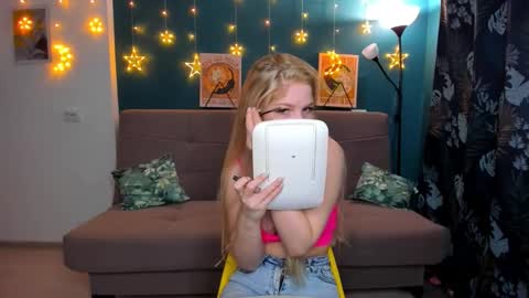 Chloe online show from 01.13.25