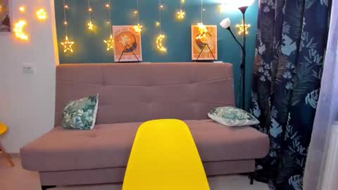 Chloe online show from 01.14.25