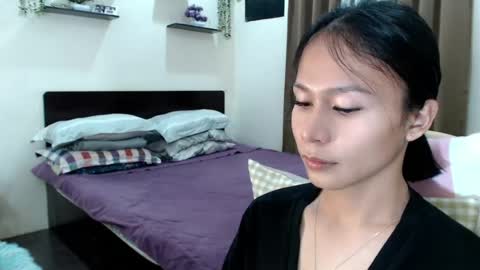 Snapshot of xlovely_destinyx chatting on 07.28.26 Alice online show from 07.28.26