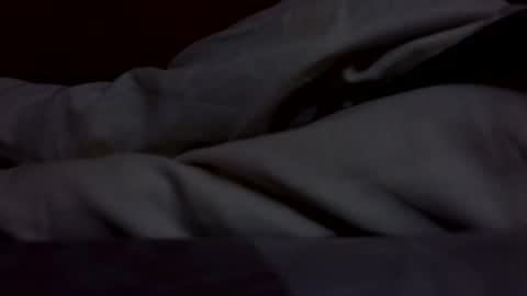 Snapshot of xmasturbate99 chatting on 10.04.25 xmasturbate99 online show from 10.04.25