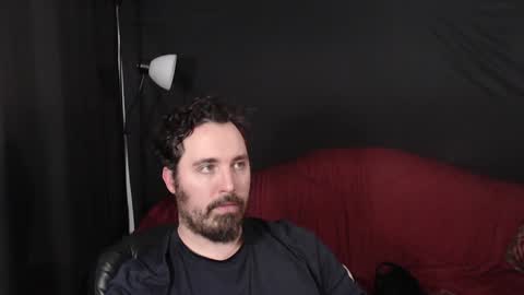 Snapshot of xmetalstudx chatting on 12.23.24 MetalstudMaster online show from 12.23.24